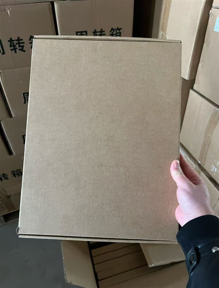 出口亚马逊亚克力菜板到货2000块左右，高品质，独立盒包装，大货原箱原件，块块钱的事