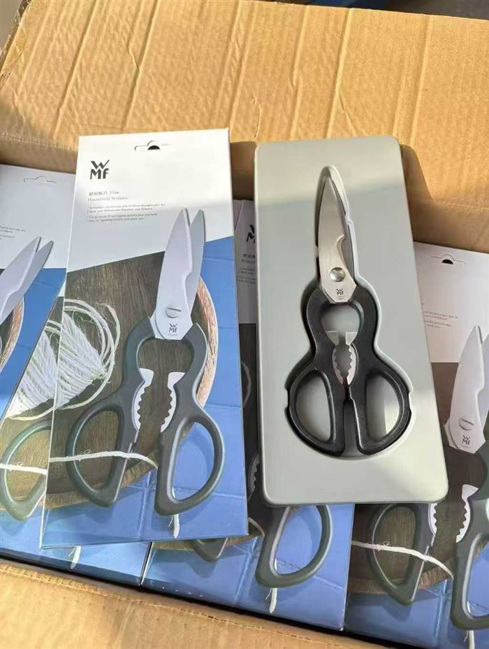 出口品质剪刀，对标很高，能做的抓紧