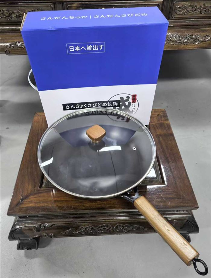 出口韩国极铁锅 2000套 对口老板联系我，高品质