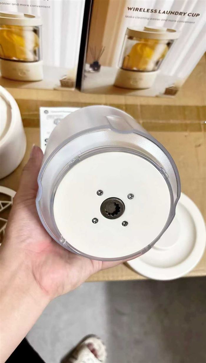 亏本处理一批:(充电4000毫安)1.6L洗衣杯340台,精品尾货,原箱骨折处理