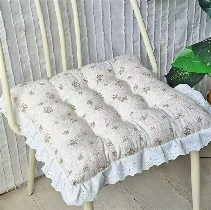 家纺坐垫韩版小屁垫，42✖️42，面料是木棉的，一包200只