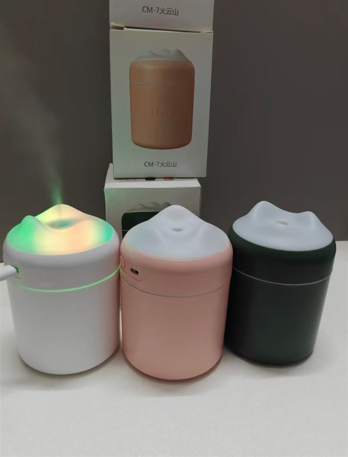 精美灯光加湿器 500个 5.x元 ​一键启动 彩色炫彩灯光