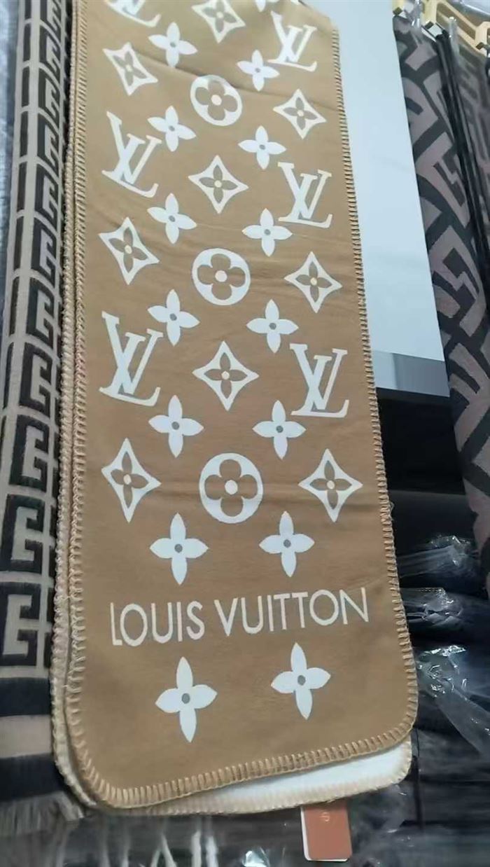 围巾几块钱要的来几千条。