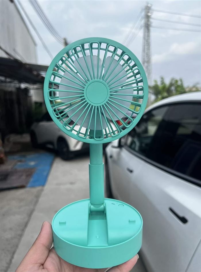 桌面大风力折叠风扇4800台 品质不错 便宜处理！