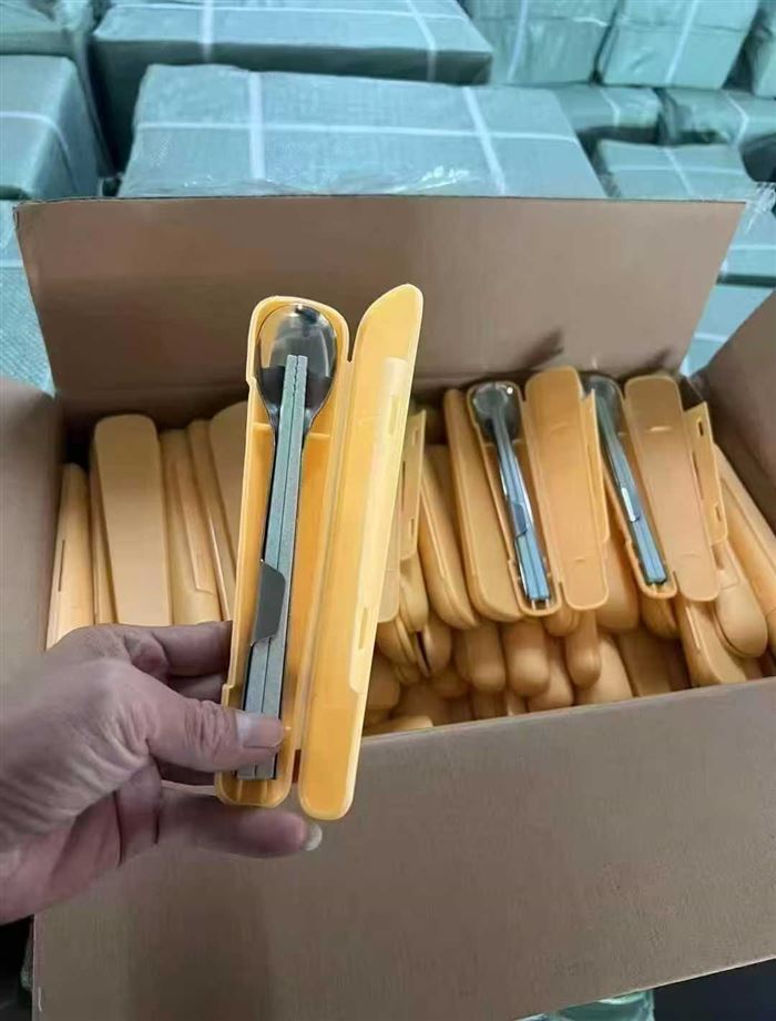 8000一吨 划6毛一套 最后4吨 勺子➕筷子🥢套装 板板正正 原件处理 按吨处理 毛毛钱 懂货的速度 迟了留不住