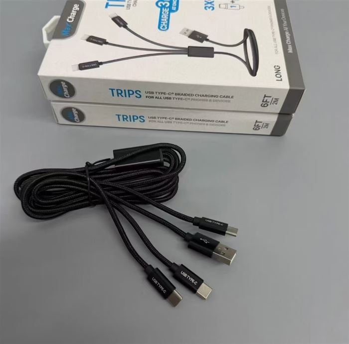 出口品质， 10000套，2米长 金属一拖三Typec口数据线，同时可充3台手机和设备 支持苹果16 17手机 纯铜带铝箔，配包装，充电很快 大厂做工 全新整齐，有兴趣私聊