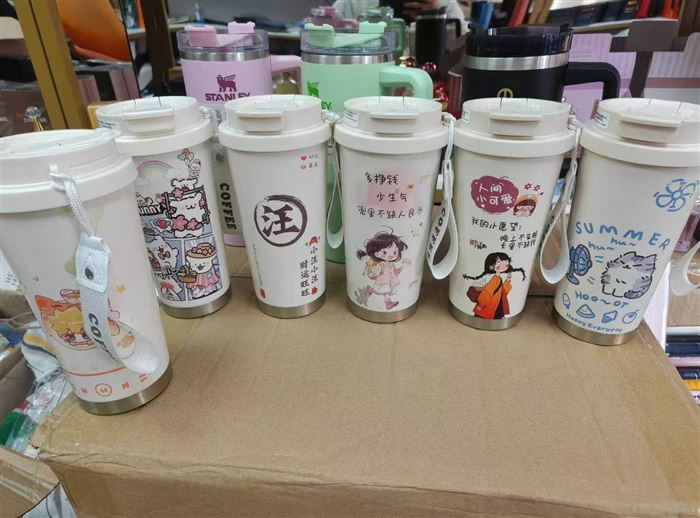 铃兰咖啡杯 水杯5000个左右，清货￥8.5元一个