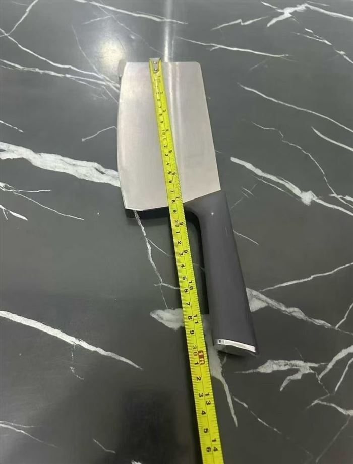 苏泊尔品牌尾货菜刀，最后处理1500张左右。个位数出，