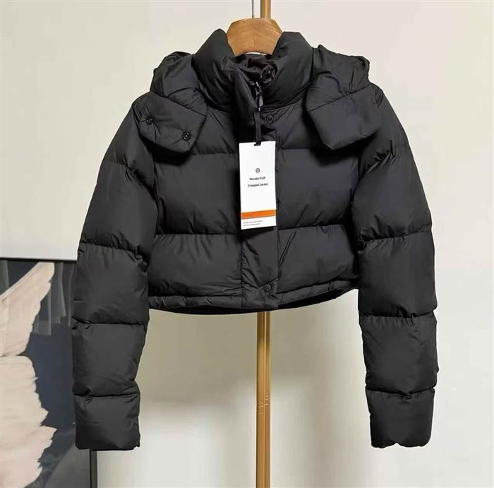 lululemon露露乐蒙 600蓬鹅绒Wunder Puff™ 女士短款羽绒外套 防风拒寒LW3CO3S 紫色 杏色 骨白 黑色 1600件 🉑配🉑清 200一份！