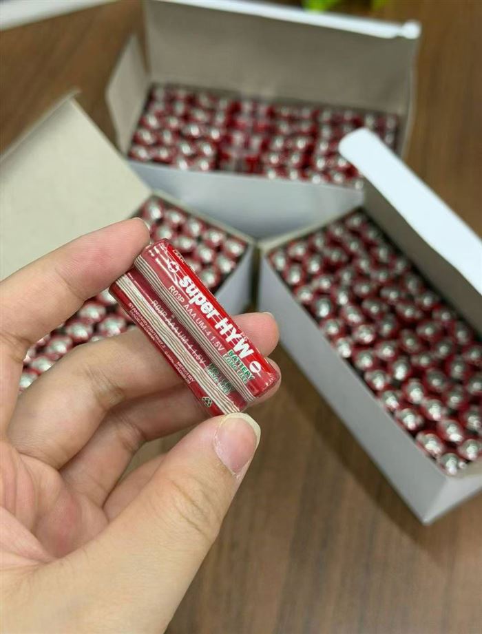 出口外贸7号电池 一盒60颗 现货在仓，30万颗