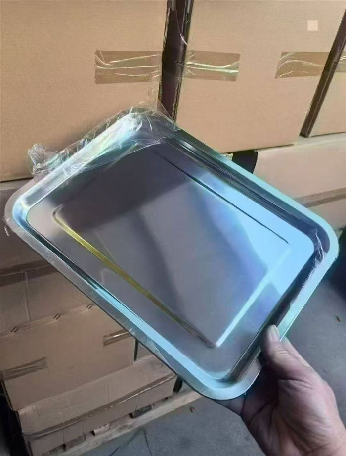 带磁36*27*2方盘，最后80件，每件110个[握手]2.4