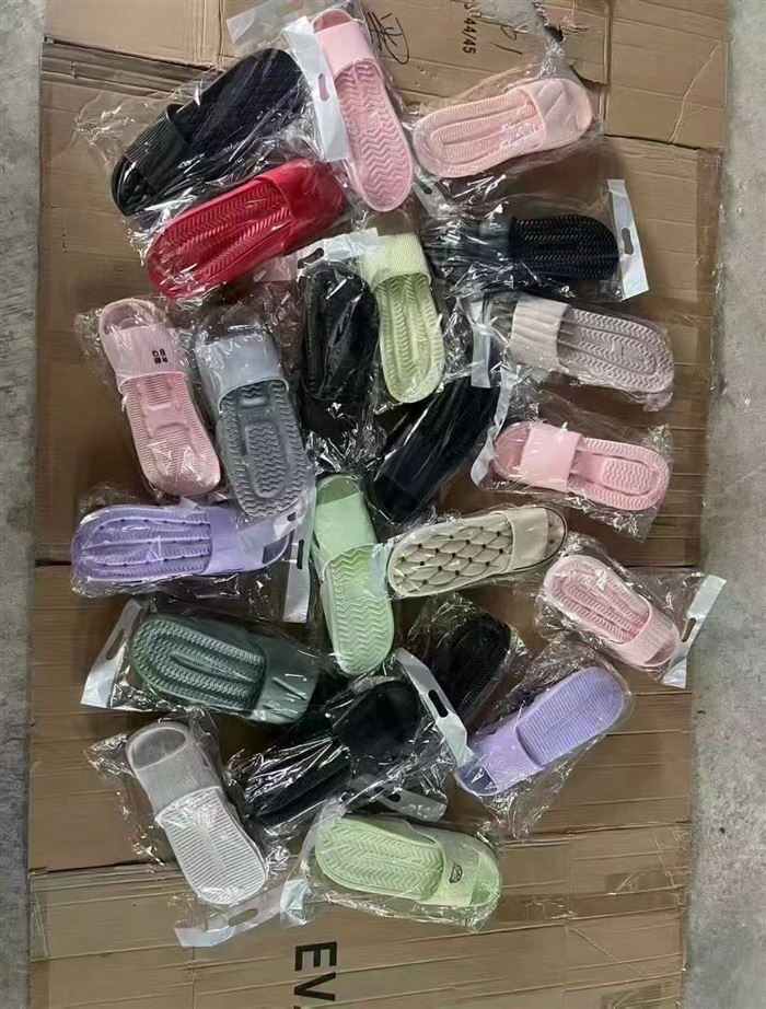 拖鞋十万双，清货2元。有量的来清