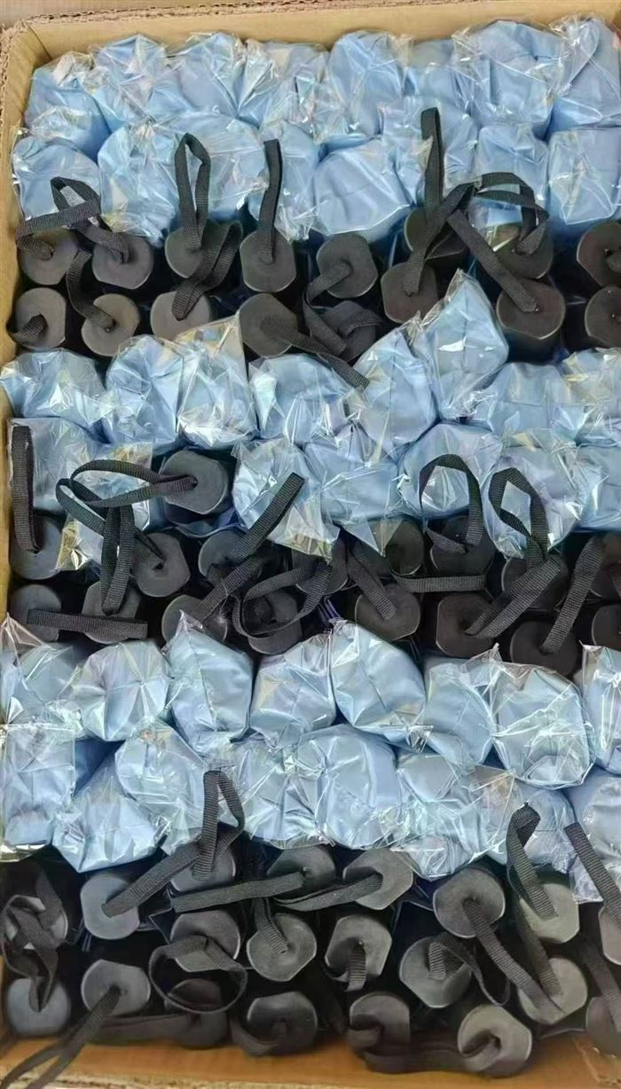 UV黑胶晴雨伞10000支，全新无瑕疵，原箱原件 ​💰5.8