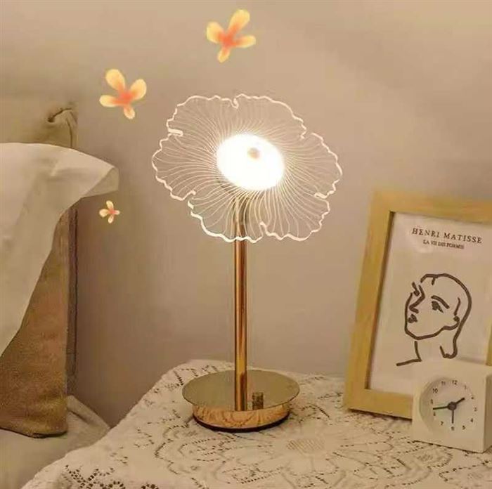 花朵台灯到货2千个，高品质，价格非常美丽