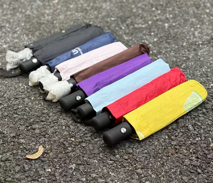 混色八股自动雨伞