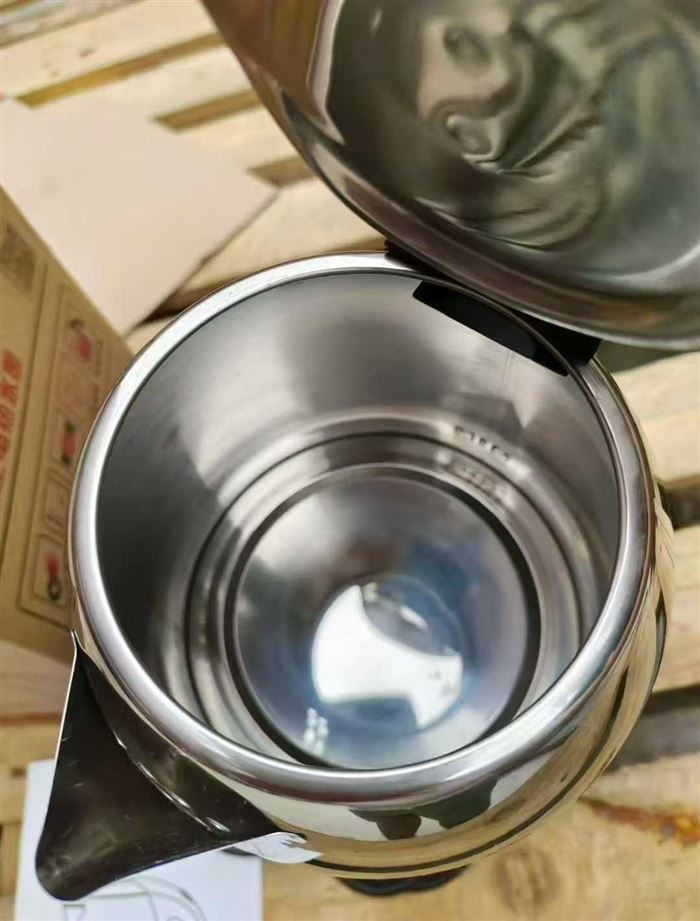 1.5升高端水壶最后840台 ​清仓价只要13元