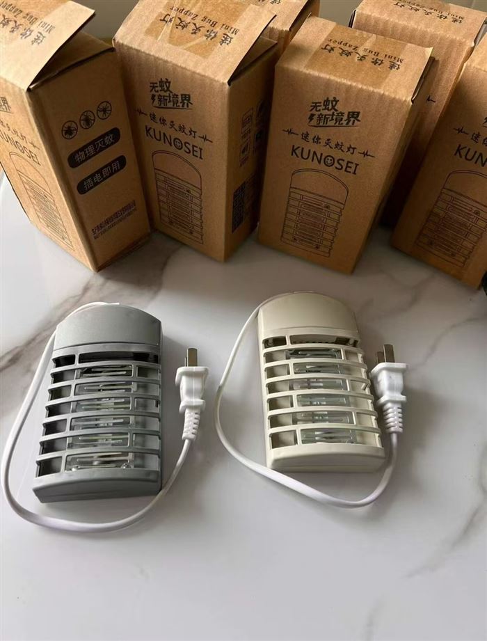 40000个 自动蓝光灭蚊灯， 价格非常便宜