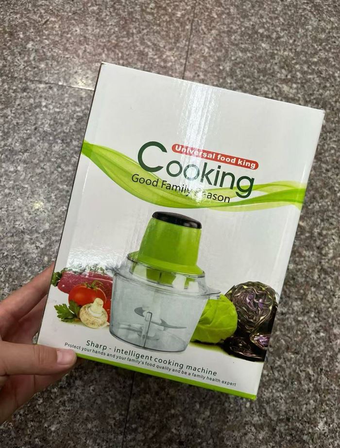 多功能料理机 2600台烹饪机，一件20台，130件外箱94*38*50.5，库存处理，英文包装