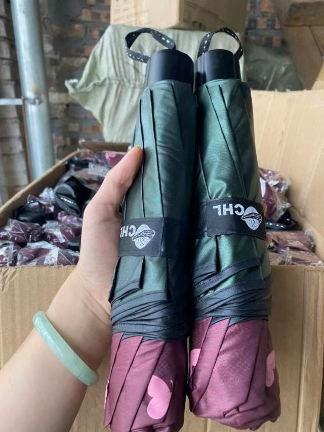 10骨65黑胶伞，无暇，外贸单库存