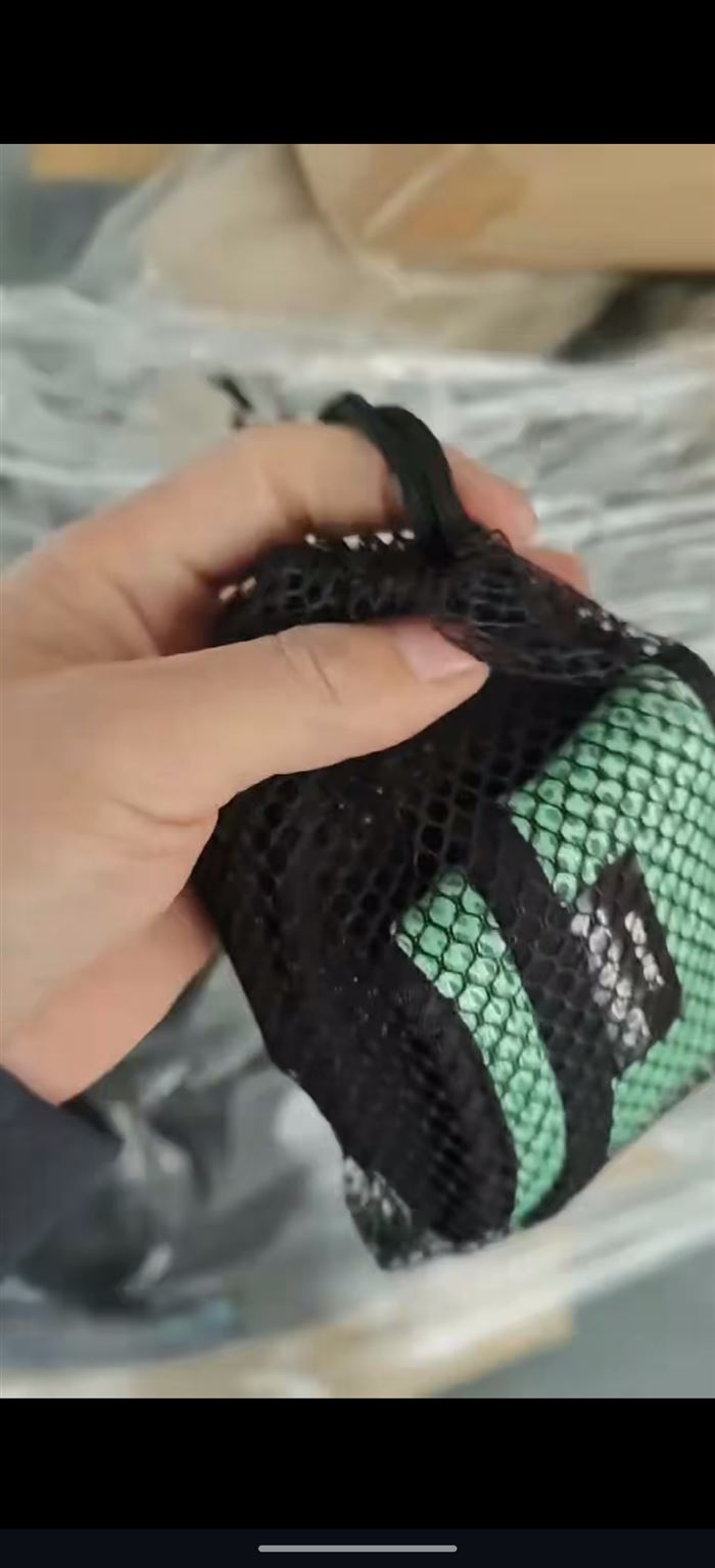 沙滩鞋 10000个 1.*元