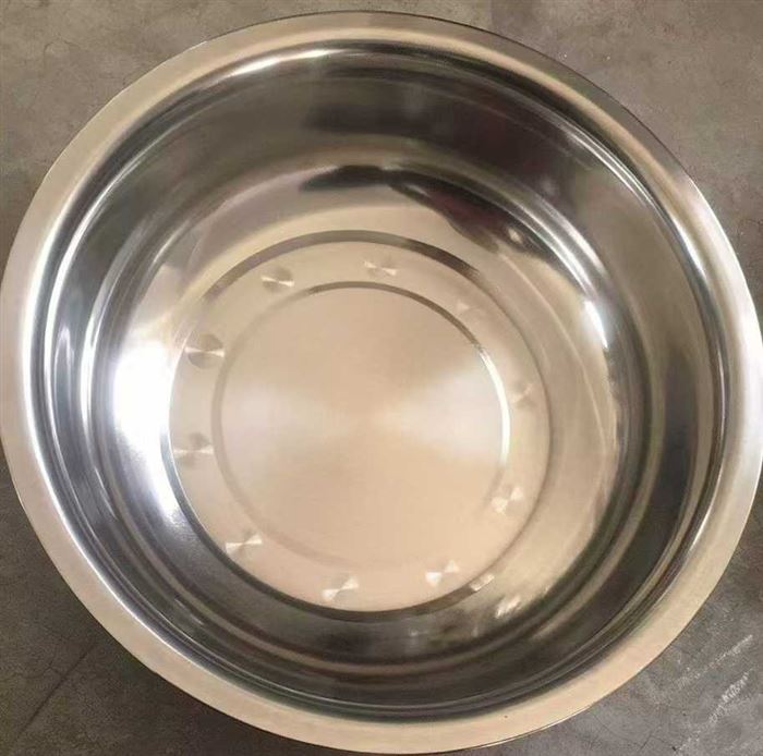 不锈钢盆150个/件 76件 76×150=11400个 ​直径33厘米，高度10厘米，克重235g左右，表面光亮，质感一流。2.x元