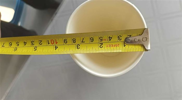 纸杯到货100多箱，品牌定制加厚款，质量很好，一箱1000个，一箱36斤，整整齐齐，比废品价高点就卖