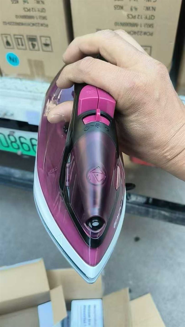 电熨斗 1000台，能做的联系