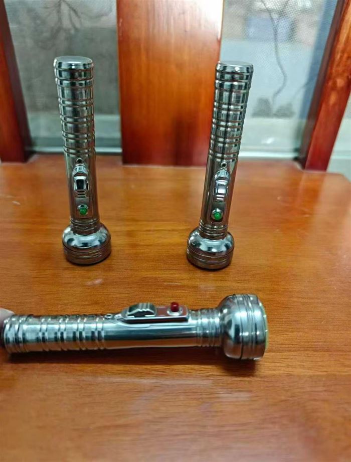 手电筒 10000只处理 ​