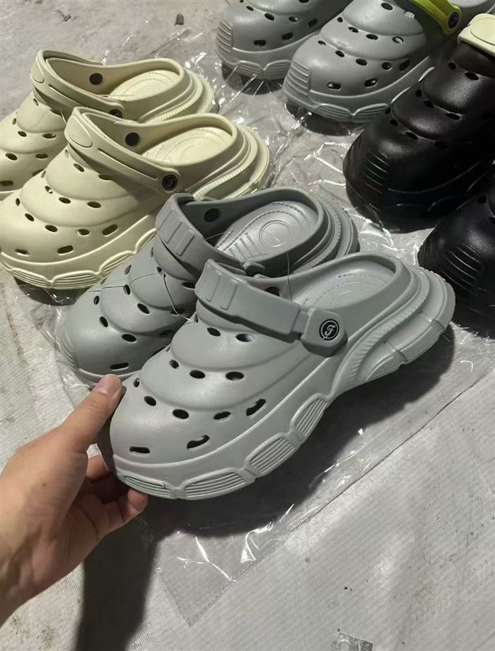 男洞洞鞋40-45码 随机混搭100双一包5.X一双