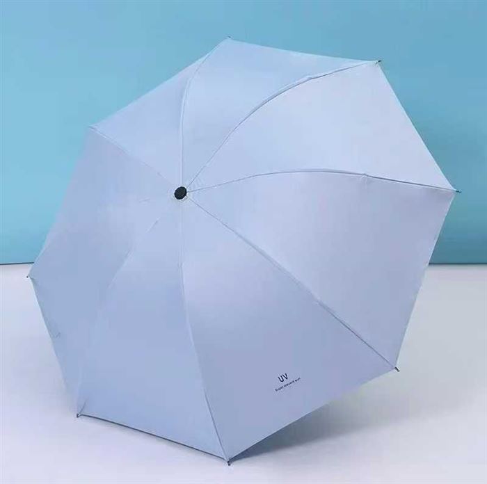 高端精品10000多把晴雨伞，VU黑胶，清货6.5元一把，全新无瑕疵，板板正正