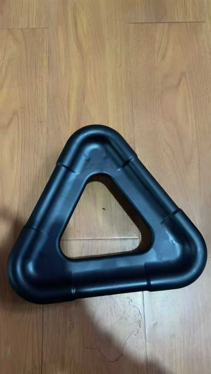 三角万向健腹轮几千个，块块钱