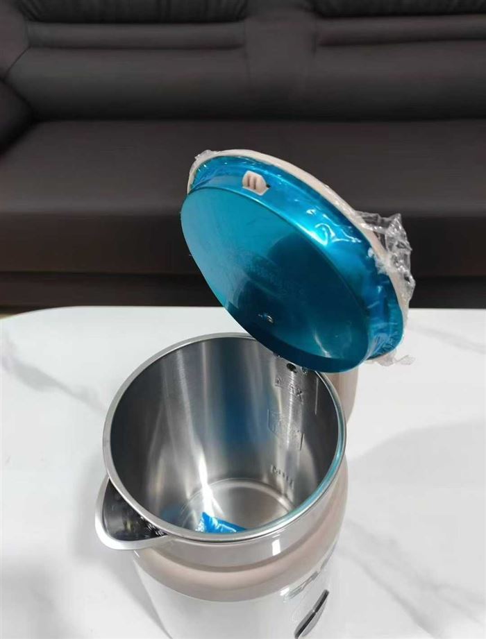 2.5升水壶340台，25元