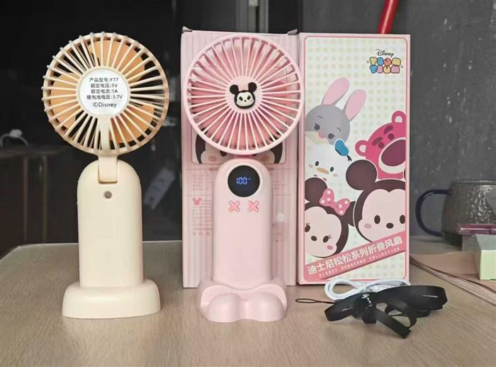手持风扇11000个迪士尼产品，精品高货包高！18650电池，