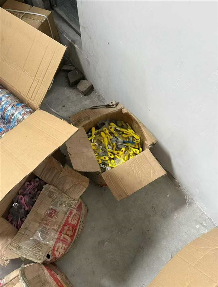 儿童碗，叉，只有200斤，6块一斤！