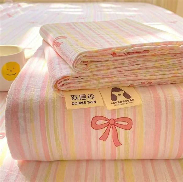 应季爆款木棉云感皱皱双层纱四件套3500套，100克，四件套40多块钱一套！