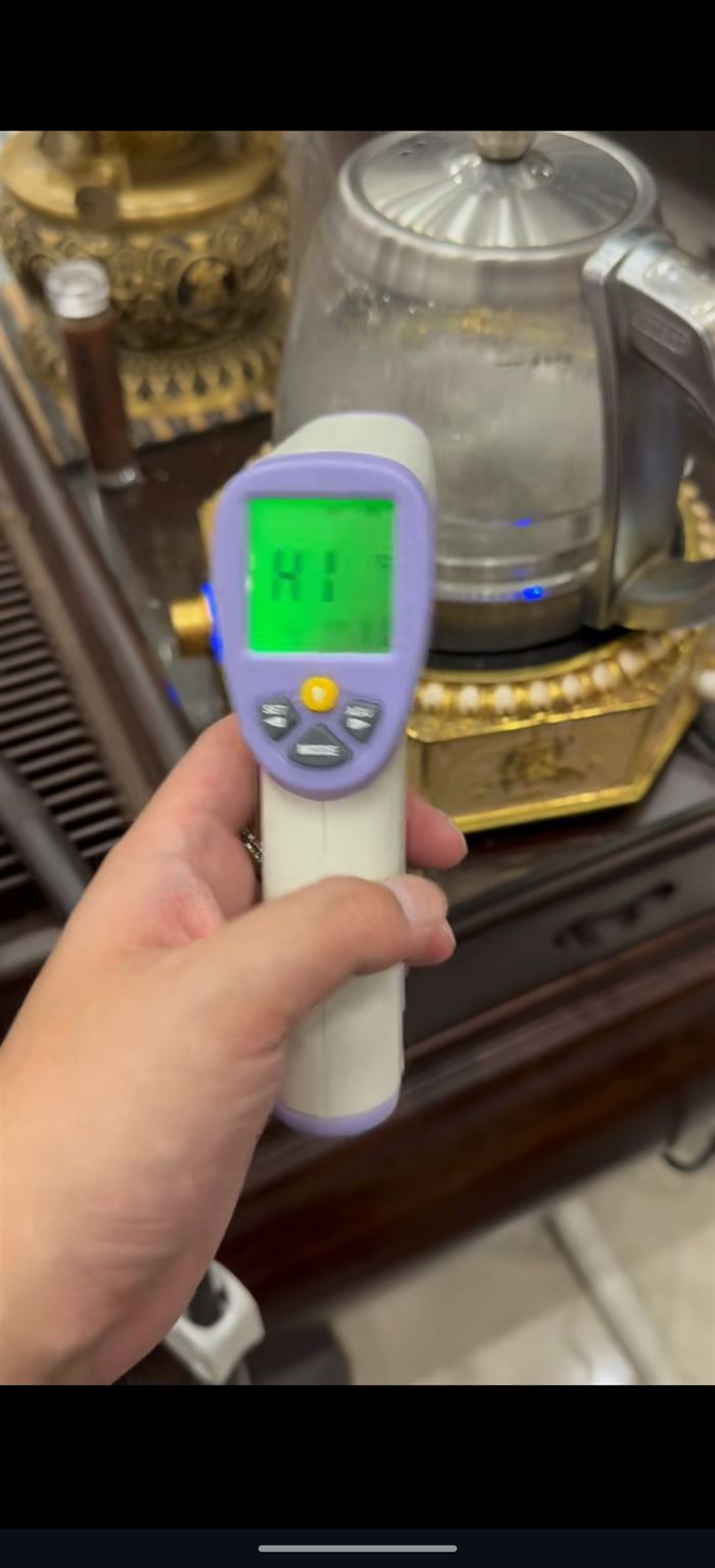 10000个 额温枪 个位数处理 ​精品货