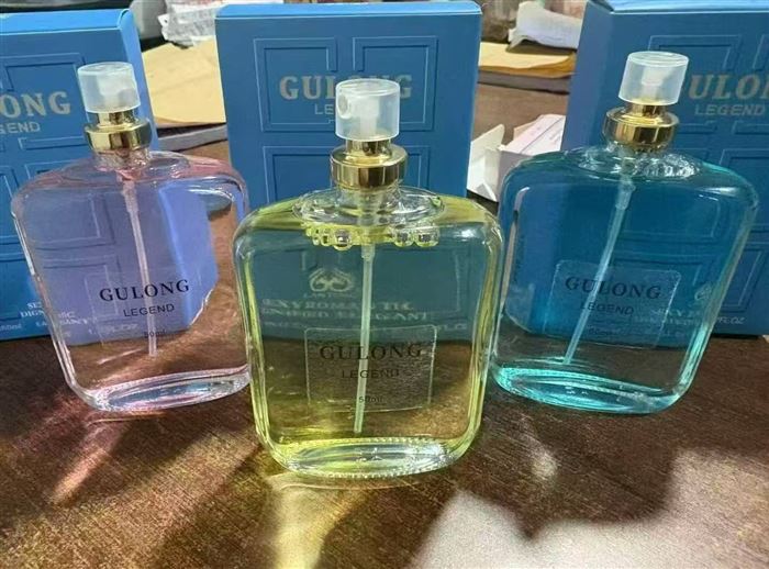 香水5万瓶，效期：28年，全套手续，超低价清货，