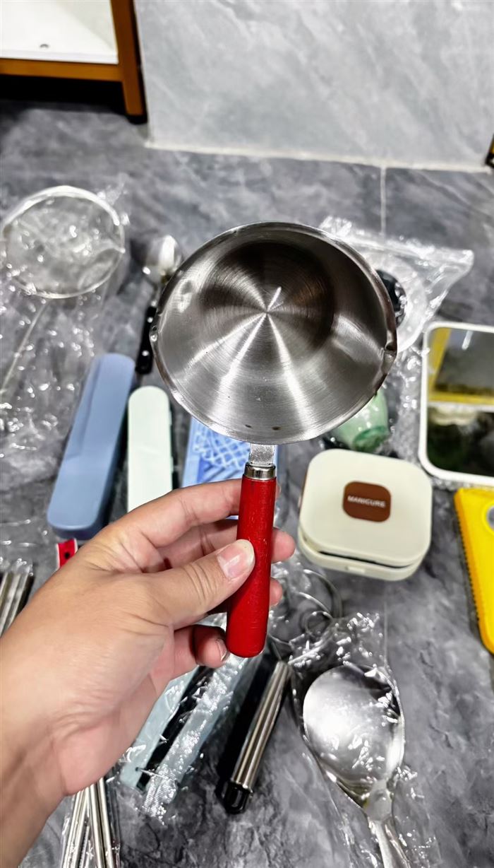 杂款餐具厨具百货700公斤合适地摊几元店,精品尾货,按吨处理🉐¥毛毛💰