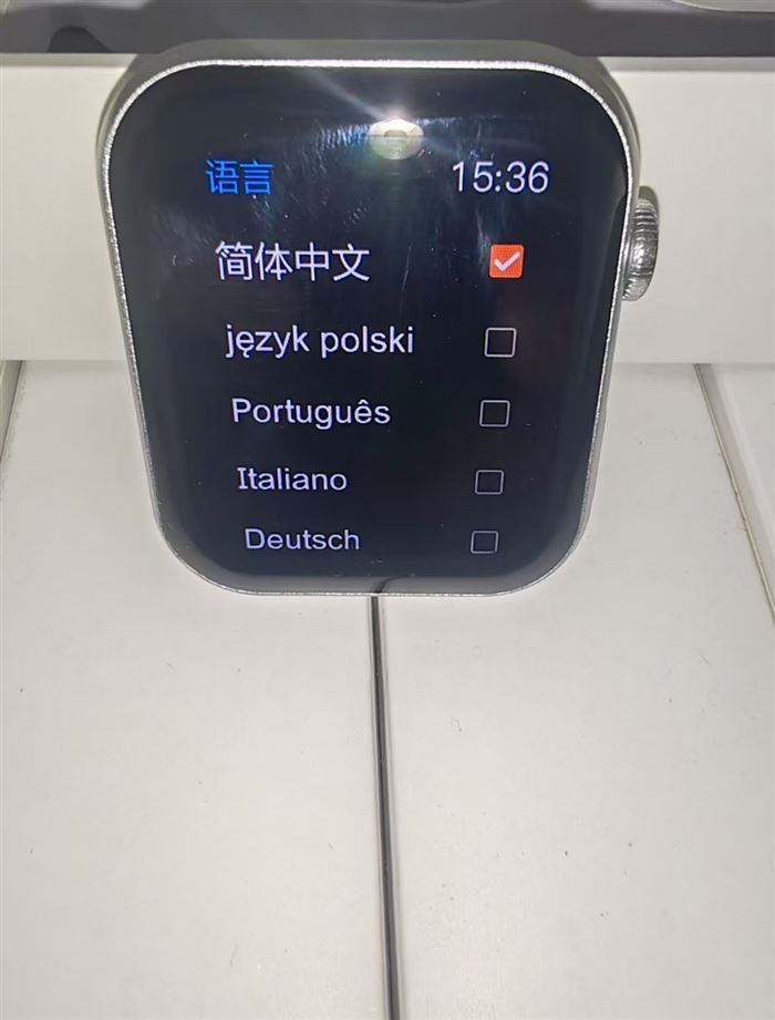 智能手表，带蓝牙通话功能，多国语言，188台，便宜清了