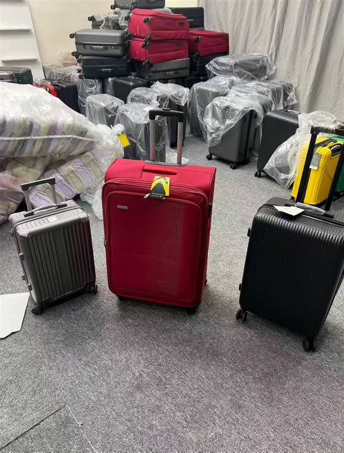 拉杆箱 行旅箱 处理1600个品牌货