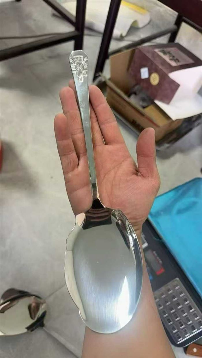 外贸出口3吨精品特亮叶铲，分菜勺！原箱！8800一吨