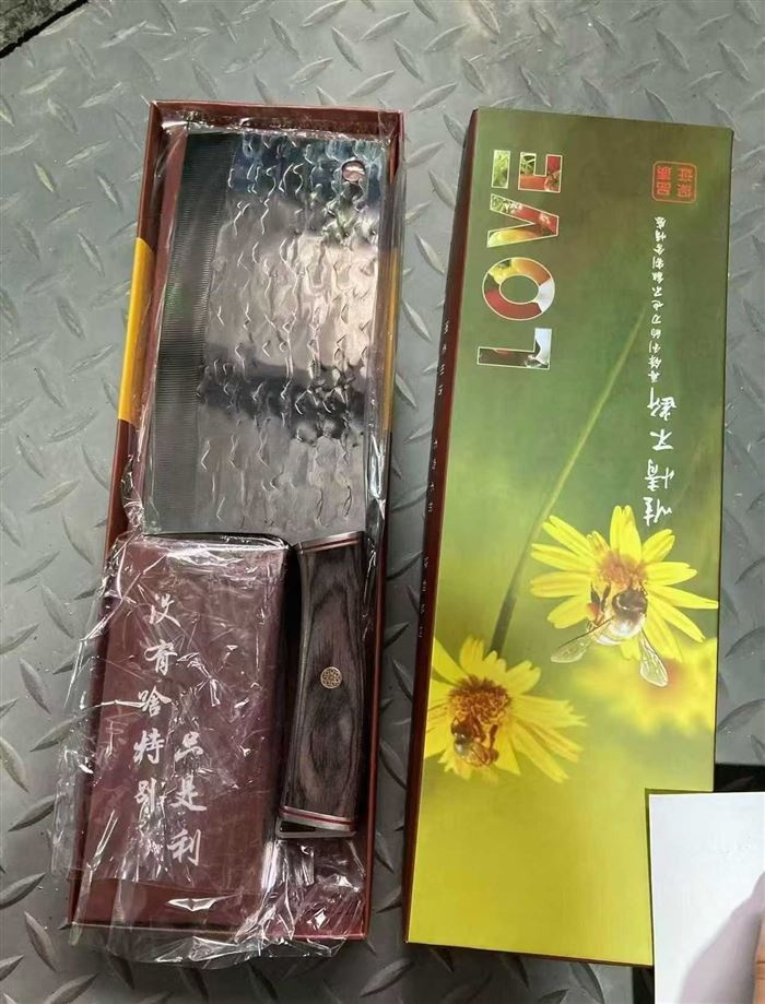 彩木柄斩切刀处理1500把每件60装，特价16💰