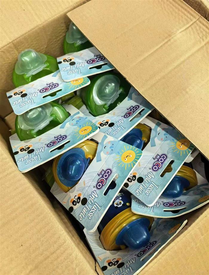 5000个左右宝宝吸奶杯小奶瓶，清货1元一个，性价比非常哇塞
