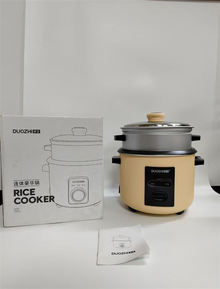 多芝4升电饭煲 现货96pcs
