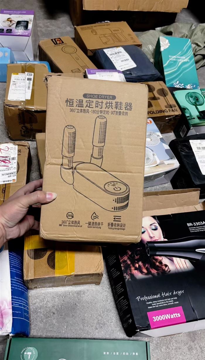 长期大量供应各类小家电下架淘汰产品/快递件(不做正常销售)现货3吨,需要凑柜的来,按吨处理[勾引]平均¥几毛钱/台