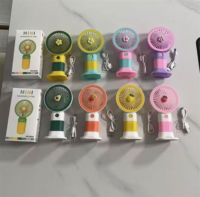 工厂特价出3000台手持风扇，全清 便宜3.x元