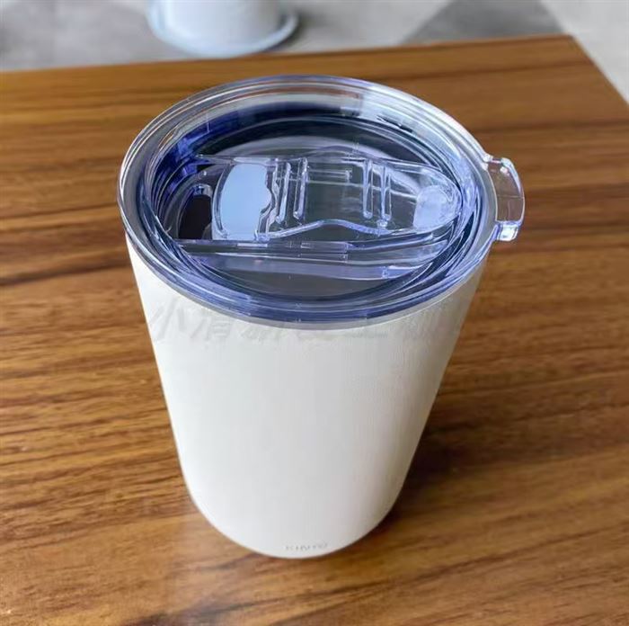 咖啡杯360毫升5000个左右，清货4.8元一个