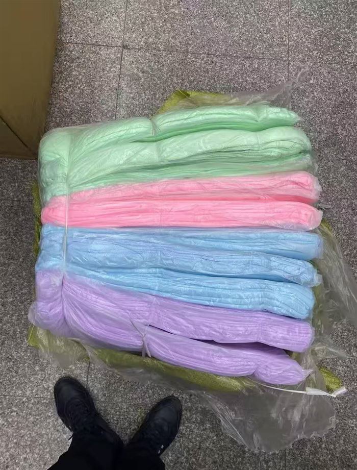 浴巾 尺寸70/140，300条一包混色的，170-克左右，大量现货