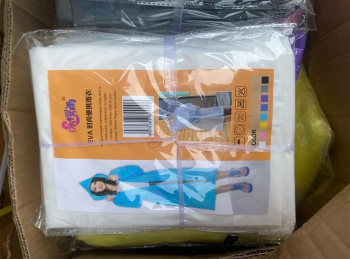 EVA雨衣 到货 8000多个 整单货
