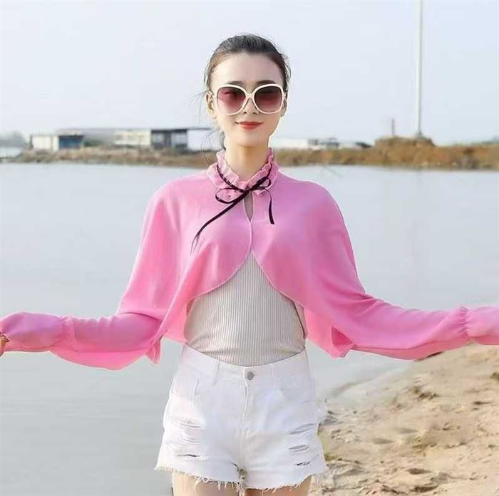 夏季必备，防晒披肩，最后10000多件 ​一块多钱